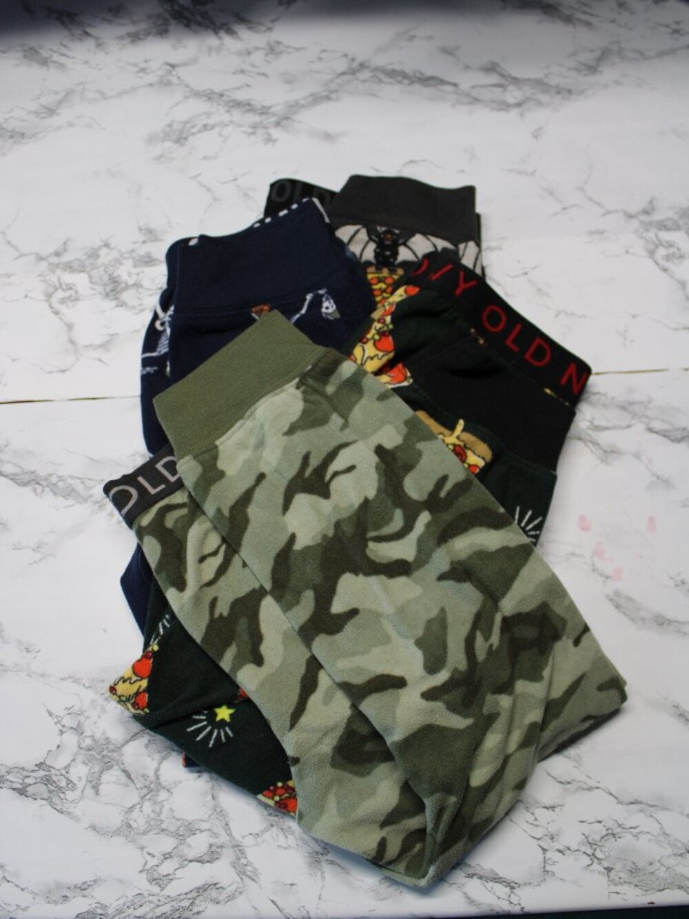 Old Navy Boys Fleece Lounge Pajama Bottoms Pizza Halloween Christmas Size 6-7